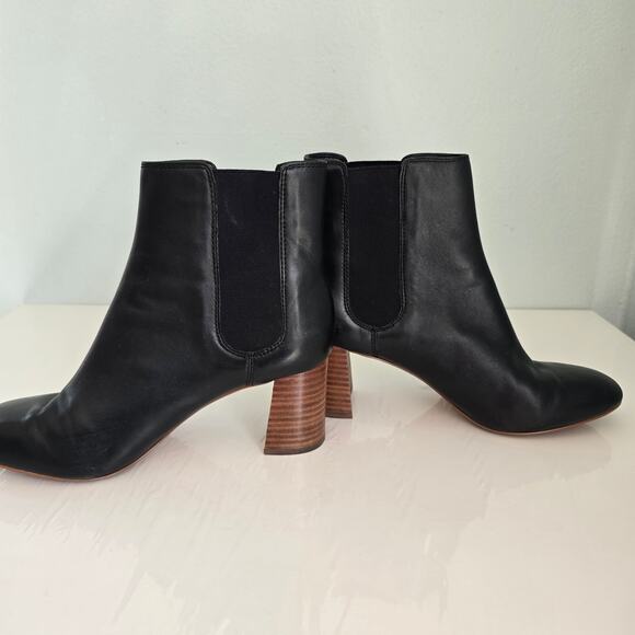 Ann Taylor Bootie Women's 9M Black Leather Side Stretch Pull On Classic Casual - Picture 8 of 11